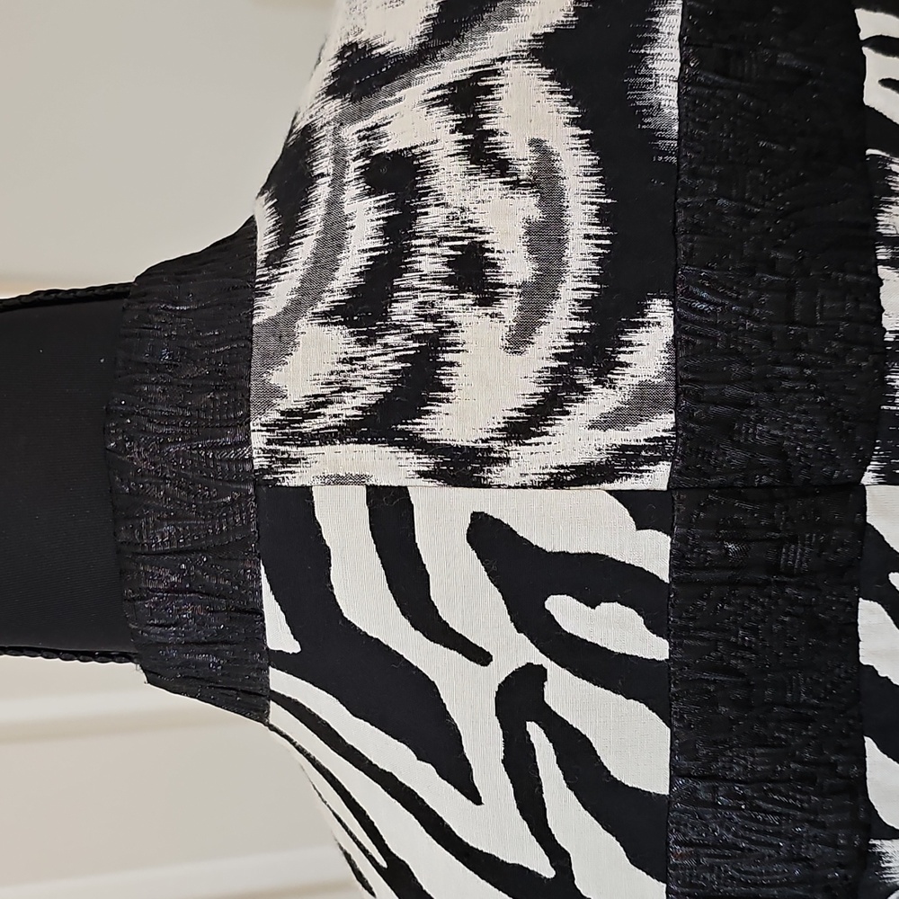 Jacket - Picture 10 of 16